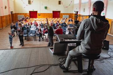 Klub dôchodcov - Vystúpenie Pavla Latáka Klub dôchodcov - Vystúpenie Pavla Latáka
